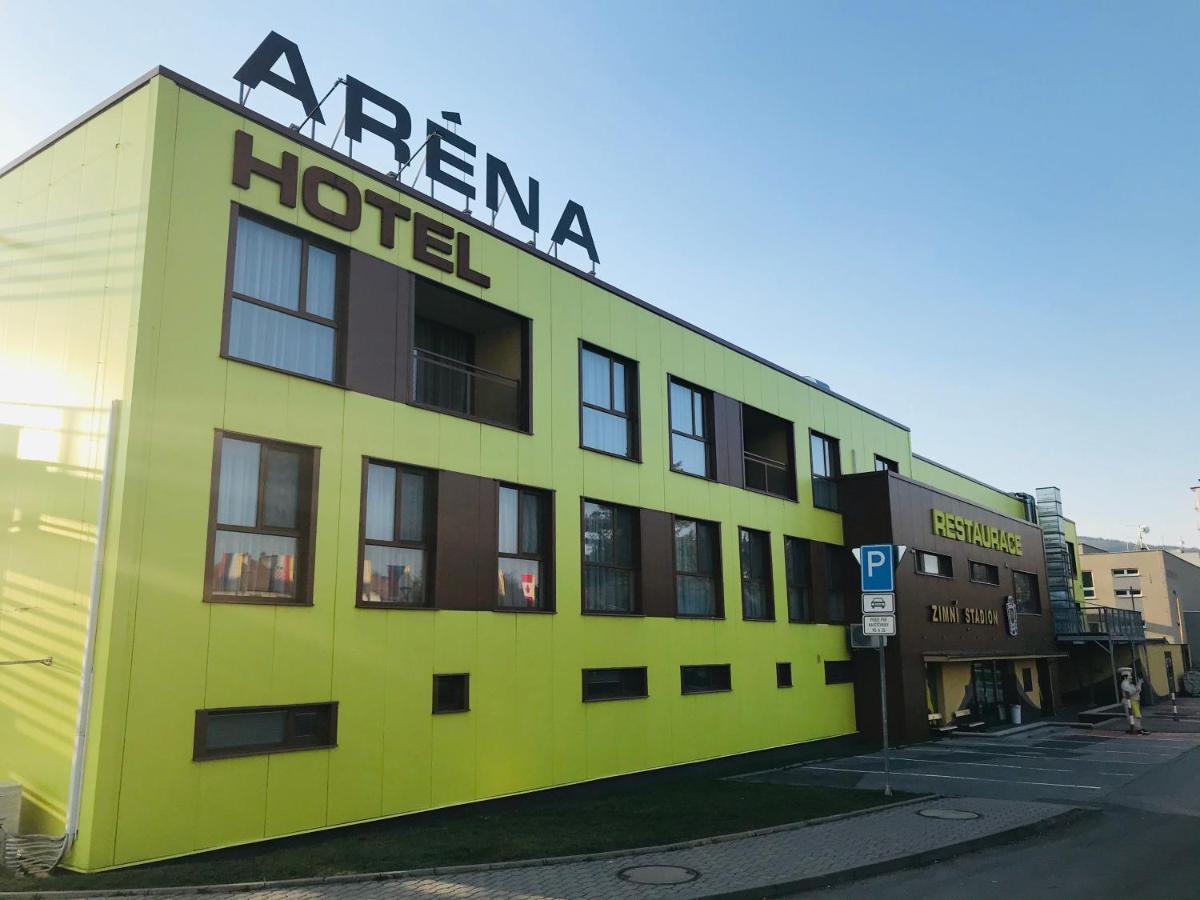 Hotel Aréna Brumov Exterior foto